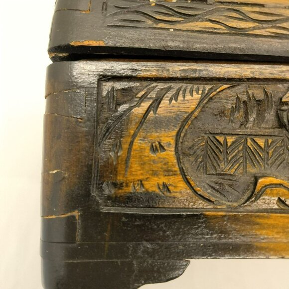 Antique Camphor Wood Intricately Hand Carved Box Jewelry Trinket Early 1900's - Picture 13 of 16